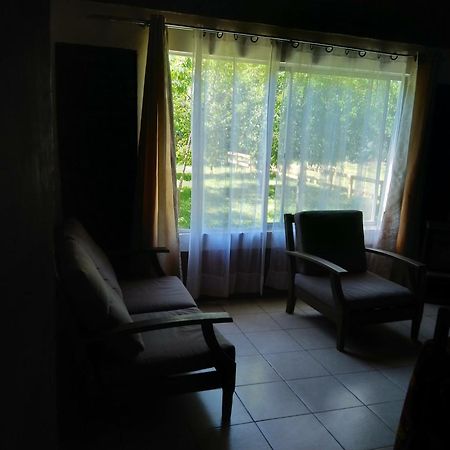 Camping & Hospedaje Rio Laja Эль-Мансано Номер фото