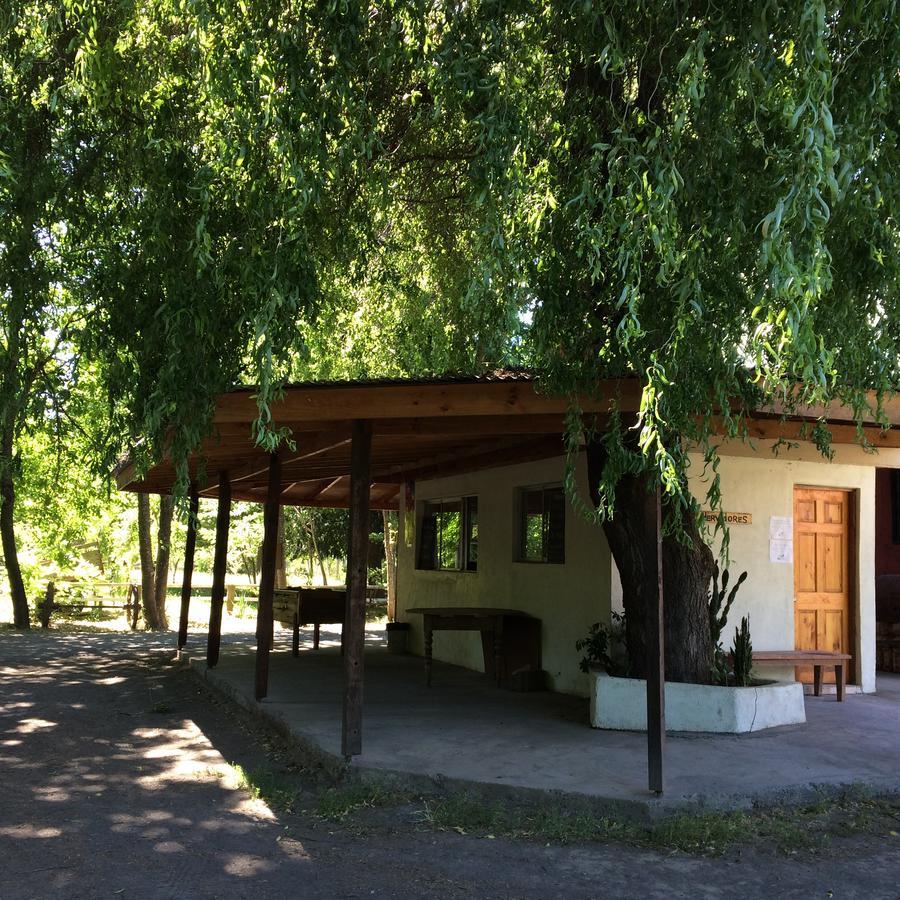 Camping & Hospedaje Rio Laja Эль-Мансано Экстерьер фото